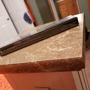 illamasqua Lip Liner